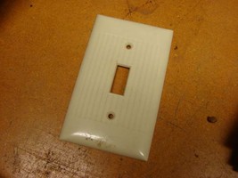 Vintage Bakelite Ivory Sierra switch Electric Plate Cover Art Deco ribbed - £4.53 GBP