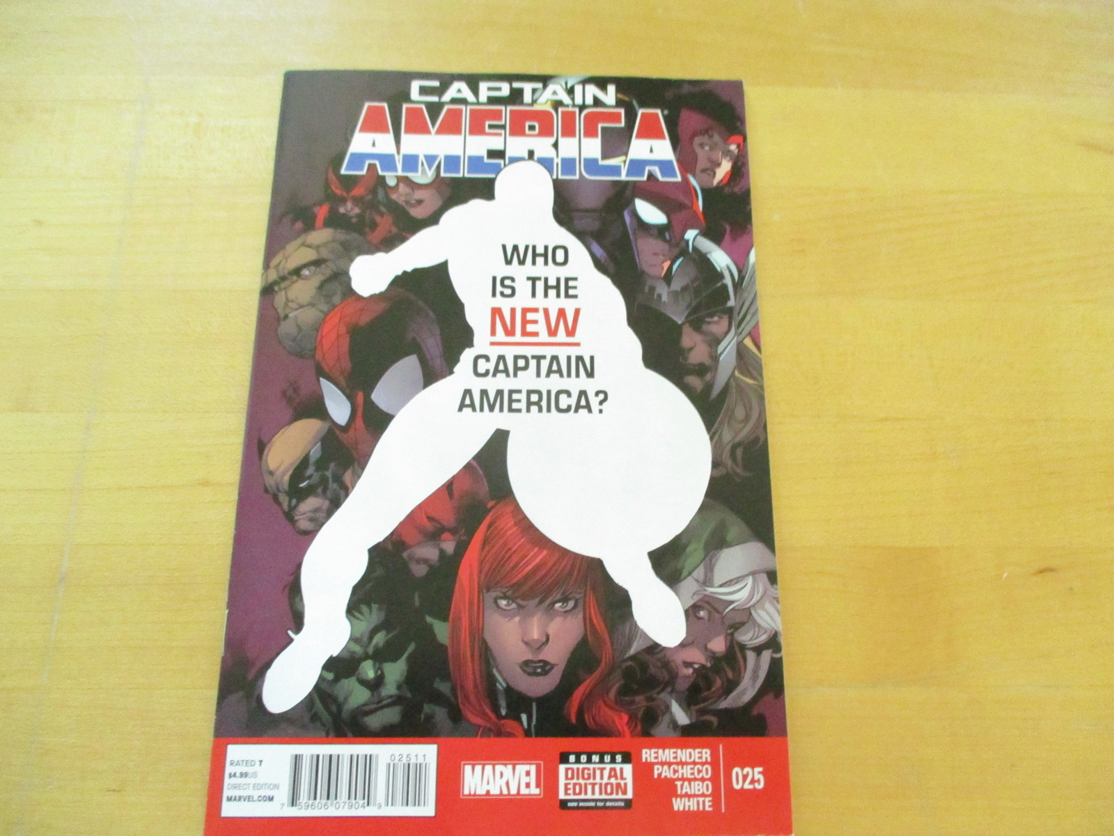 Captain America #25 (2013 ) Marvel Comics  VF/ NM Condition - $15.00
