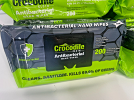 Lot Of 5 Packs 200 Each Antibacterial Crocodile Cloth  Hand Wipes - $59.39