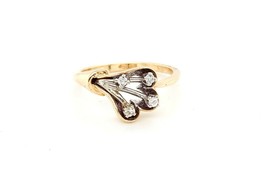 14k Two Tone Gold Diamond Flower Ring - £313.86 GBP