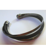 Lia Sophia Signed Black Mesh &amp; Metal Cuff Bracelet 2.3/8&quot; x 2.5/8 - $26.79 CAD