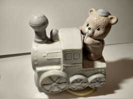 RARE vintage music box Original Artmark Taiwan ,Baby nursery songs Train Teddy - £22.07 GBP
