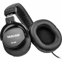 Tascam - TH-05 - Monitoring Headphones - Black - £39.92 GBP
