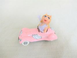 vintage Miss Piggy toy car Corgi die cast pink convertible 1979 Muppets - £11.75 GBP