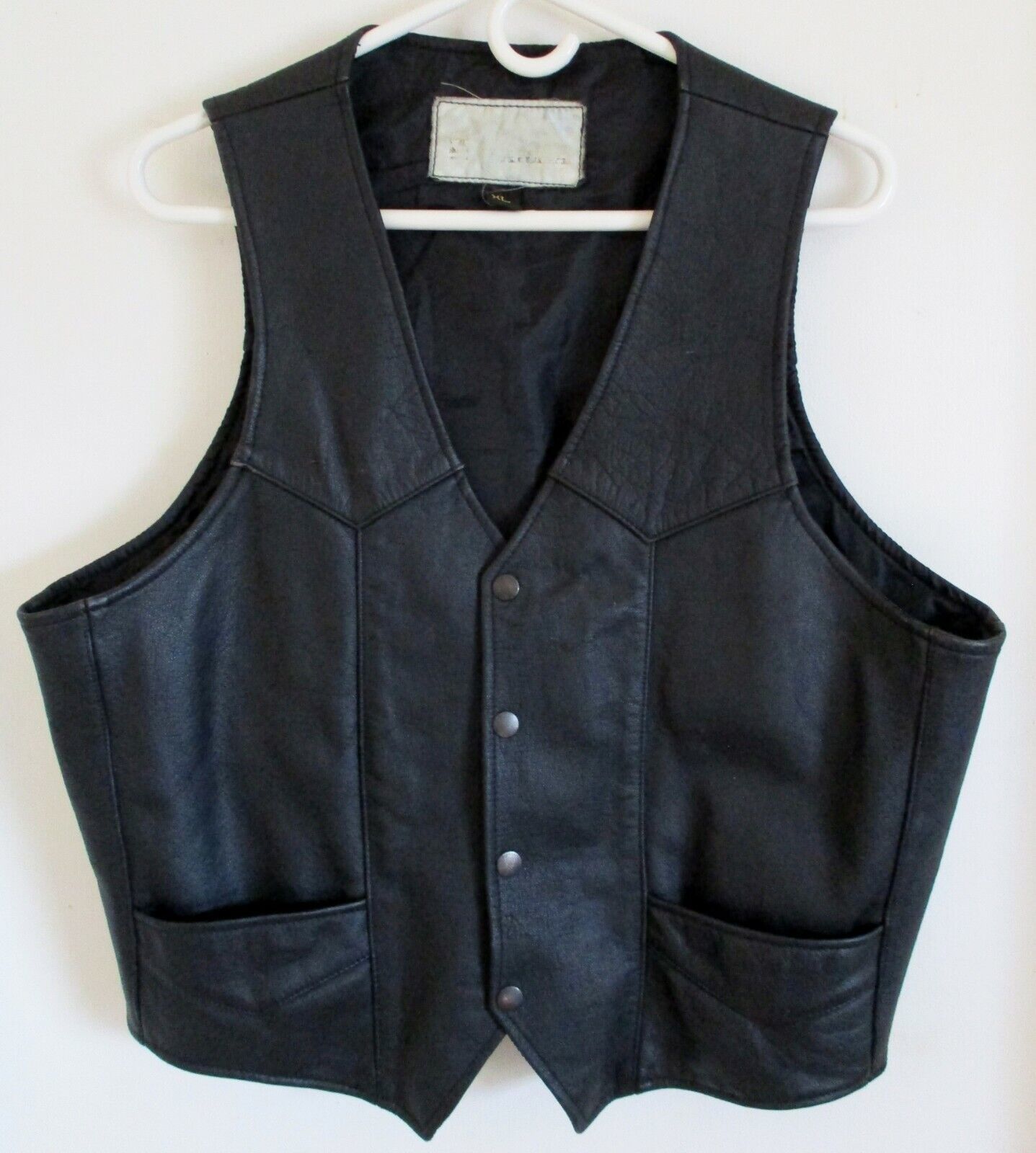 Primary image for Vintage Ayumi Black Leather Vest Size XL with Snap Closure 