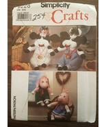 Simplicity Crafts Sewing Pattern 9228 Stuffed Toy Cow Pig Clothes Overal... - £5.45 GBP