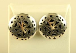 Vintage Sterling Silver Signed Mexico Filigree Ornate Round Clip on Earrings - £39.69 GBP