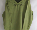 Vintage Bobbie Brooks Ladies Dark Green V-Neck Embroidered Shirt Size Large - $15.51