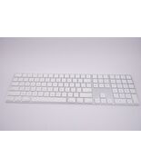 Apple Magic Wireless Keyboard White &amp; Silver with Numeric Keypad A1843 M... - $559.30 MXN