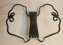 Longaberger Wrought Iron Expandable Trivit with Handles Holds Up To 16x9.25" Pan image 3