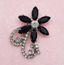 Vintage Rhinestone Flower Brooch Pin Black &amp; Clear Rhinestones - £11.90 GBP