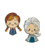 Frozen Disney Pins: Cutie Anna and Elsa - $463.37 MXN