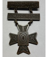 CIRCA 1897-1898, RHODE ISLAND MILITIA, MARKSMAN MEDAL, RIFLE, NAMED, VIN... - $2,755.99 MXN