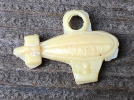 VTG JAPAN BLIMP CELLULOID CHARM CRACKER JACK TOY PRIZE - £7.72 GBP