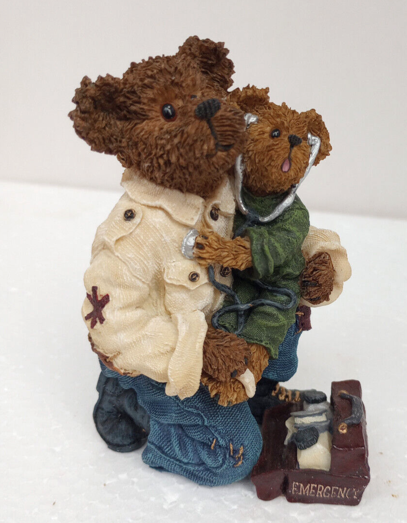 Boyds Bear E.M.T. Bearsley with Carey..To The Rescue Figurine Style 228416 - $6.80