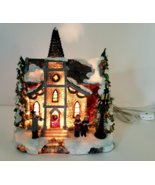 Christmas Village Blue Church W/Carolers Church Lights Up 9&quot; Tall x 5&quot; W... - $364.85 MXN