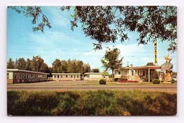 Hilltop Motel International Falls Minnesota MN UNP Chrome Postcard P3 - £3.91 GBP