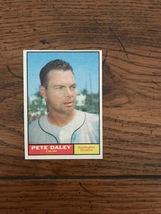Pete Dailey 1961 Topps Baseball Card  (0558) - £2.38 GBP