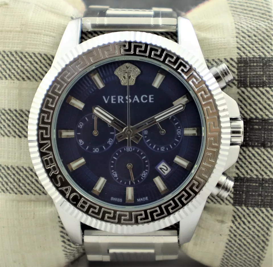 Casual VERSACE Men Chronograph Blue Dial with Date Quartz Working Wristwatch - £70.78 GBP