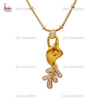 18Kt Yellow Gold White Cubic Zirconia CZ Charm Necklace Pendant Without ... - $542.77