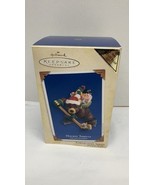 Hallmark Keepsake Ornament 2005 "Hockey Thrills" Nick and Christopher - €8,52 EUR Hallmark Keepsake Ornament 2005 "Hockey Thrills" Nick and Christopher - €8,52 EUR