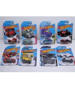 Assorted Hot Wheels Collectible Matchbox Cars Set of 8 Ford GT-40, Dodge... - $36.67 CAD