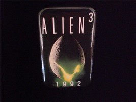 Alien 3 1992 Movie Pin Back Button 2 inches - £5.53 GBP