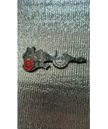 Hard Rock Cafe Tokyo 3D Skyline fridge magnet - $889.10 MXN