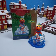 Carlton Cards Heirloom Christmas Ornament Sesame Street Elmo Loves Snow ... - $272.68 MXN