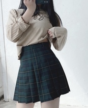 Women Girl Short Pleated Plaid Skirt College Style Plus Size Pleated Plaid Skirt image 1