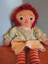 Vintage Raggedy Ann Doll 14&quot; W/HEART Red Yarn Flower Dress - £16.18 GBP