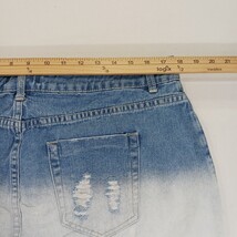 Forever 21 Women's Blue/White Distressed Denim Frayed Mini Skirt Size 14 (36×17) image 7