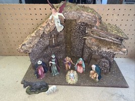 Vintage Moranduzzo Musical Nativity 9 Pc Set With Stable  With Original Box - £45.30 GBP