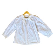 Fitzroy &amp; Willa pam tie front blouse in White - £82.00 GBP