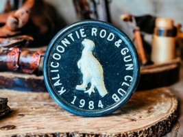 KALICOONTIE Rod &amp; Gun Club Plastic Pheasant  Pin Button Columbia County ... - £8.04 GBP