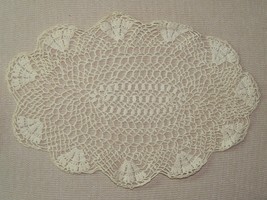 Vintage Doily 15&quot; x 9&quot; handmade crochet knit knitted beige kitsch home h... - $8.09