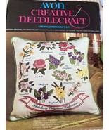 Avon Creative Needlecraft *Thirteen Original Colonies Crewel Pillow 1974... - $32.43