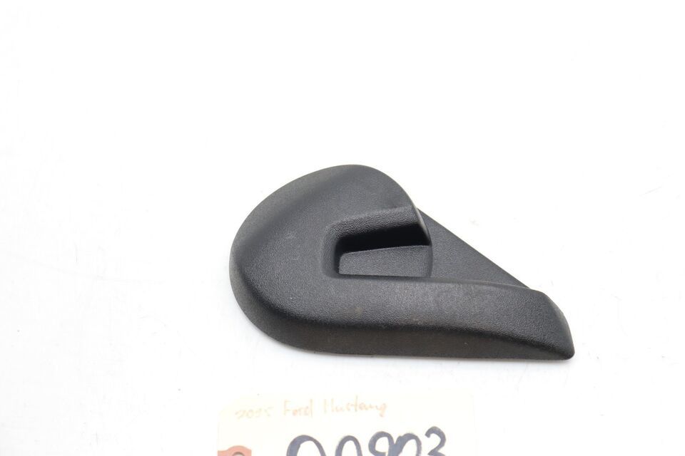 15-23 FORD MUSTANG FRONT LEFT DRIVER SEAT RECLINER COVER TRIM Q9903 - $34.36