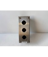 Huffman E3PBSS Stainless Steel Pushbutton Enclosure Screw On Cover - €189,00 EUR Huffman E3PBSS Stainless Steel Pushbutton Enclosure Screw On Cover - €189,00 EUR