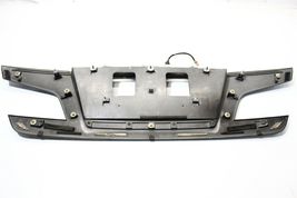2006-2008 INFINITI M35 M45 REAR TRUNK GARNISH LICENSE PLATE HOLDER P2021 image 7