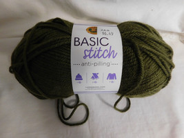 Lion Brand  Basic Stitch Anti Pilling Olive Dye Lot 01 - £3.92 GBP
