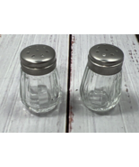 30 Mini Salt & Pepper Shakers Clear Glass Ribbed Classic Round Dinner .5 oz each