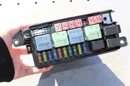 2002 - 2008 MINI COOPER ENGINE FUSE RELAY BOX K6996 image 2