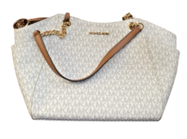 MK Michael Kors Purse and/or Wallet - £154.80 GBP+
