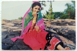 Bollywood Actor Actress Divya Bharati Rare Old Original Post card Postcard - £21.62 GBP