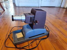 Vintage Spencer Delineascope MC with case and original tag - $39.60