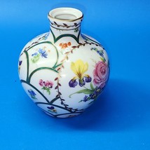 Vintage ELIOS Peint Main HF Handmade Hand Painted Porcelain Carafe Jug Vase - £21.70 GBP