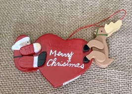 Midwest Of Cannon Falls Santa Claus Reindeer Heart Merry Christmas Ornament - $4.95