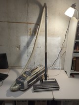 Electrolux Silver  Model 1505 Canister Vacuum w/ Hose &amp; Omni Flow Power ... - €147,02 EUR