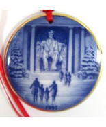 1997 Bing &amp; Grondahl Round USA Christmas Ornament Lincoln Memorial  Boxed  - $24.75